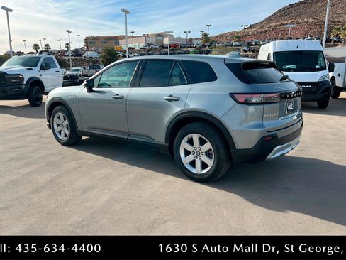 New 2025 Honda Prologue EX image 3