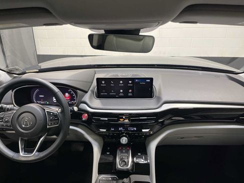 Used 2024 Acura MDX SH-AWD w/ Technology Package image 10