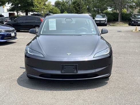 Used 2025 Tesla Model 3 Long Range RWD image 3