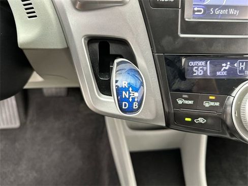 Used 2014 Toyota Prius V Three image 20