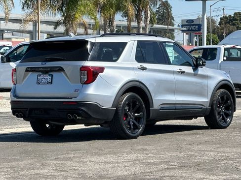 Certified 2020 Ford Explorer ST w/ ST Street Pack image 4