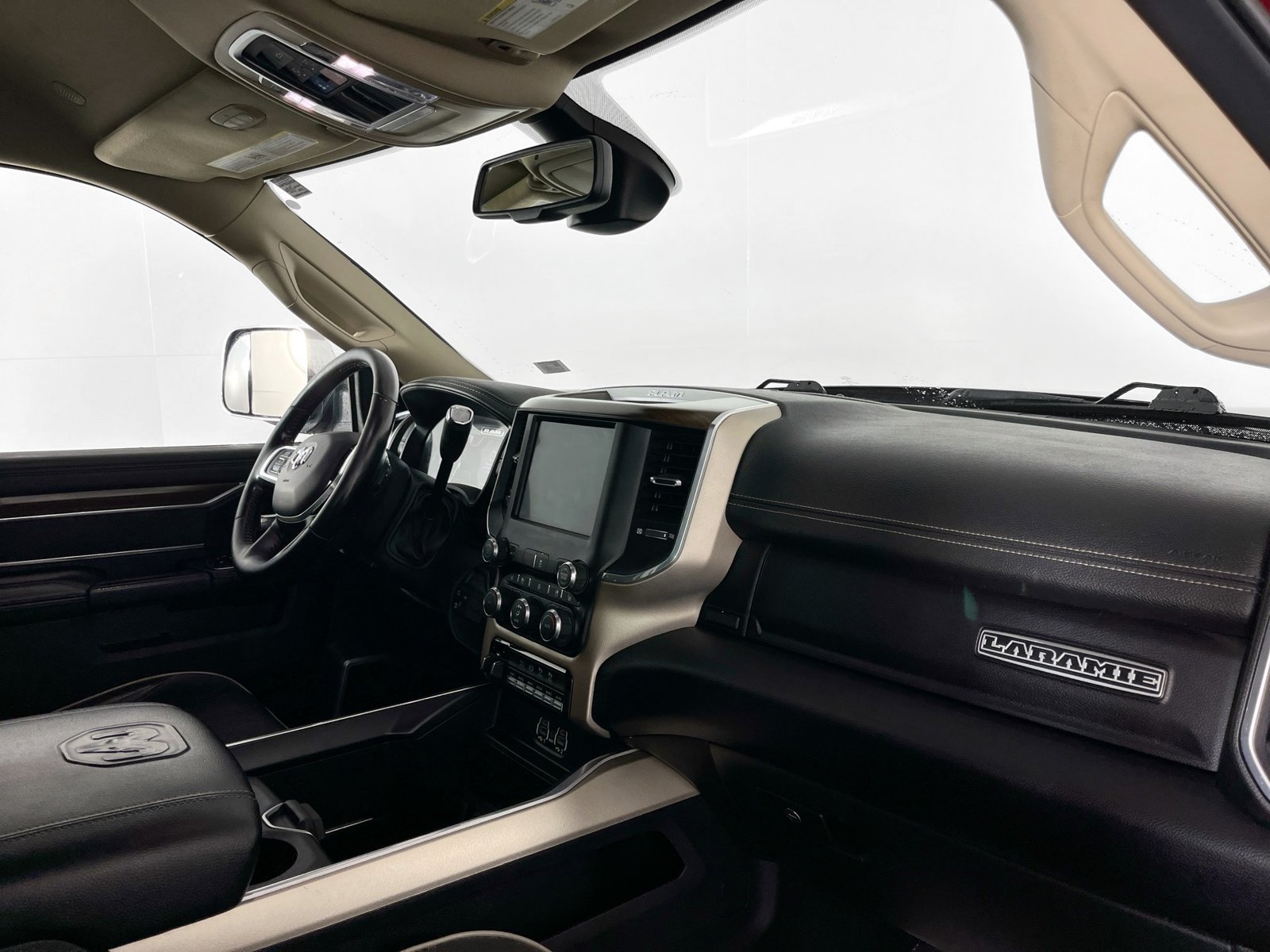 Used 2022 RAM 3500 Laramie AWD/4WD image 36