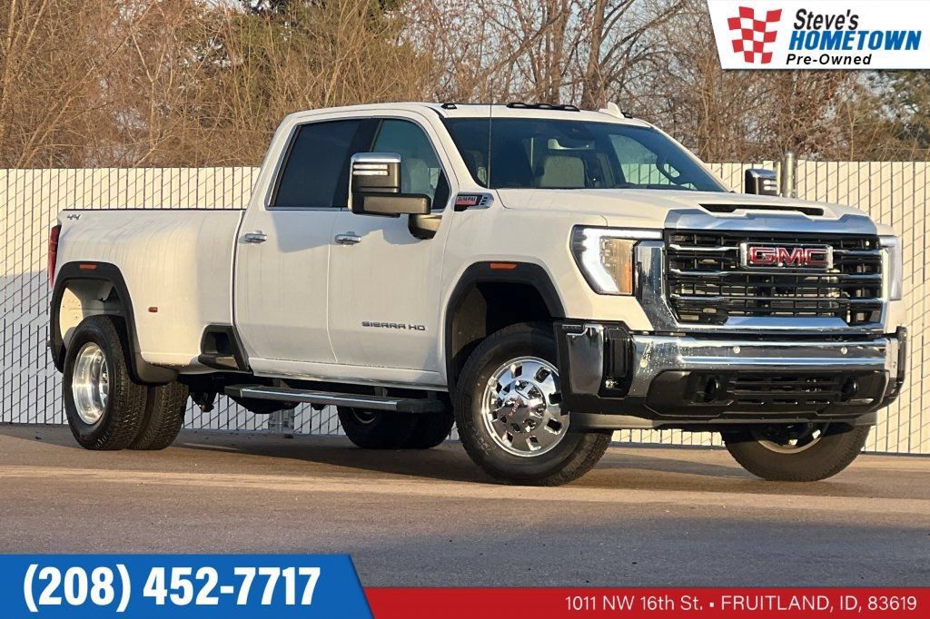 Used 2026 GMC Sierra 3500 SLT w/ SLT Premium Package AWD/4WD image 1