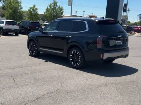 Used 2025 Kia Telluride SX w/ SX Captain's Chair Package AWD/4WD image 5