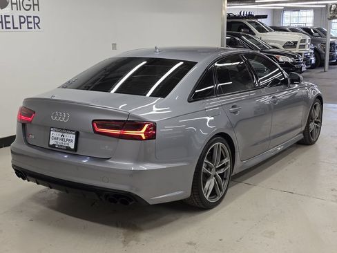 Used 2017 Audi S6 Prestige w/ S6 Sport Package AWD/4WD image 7