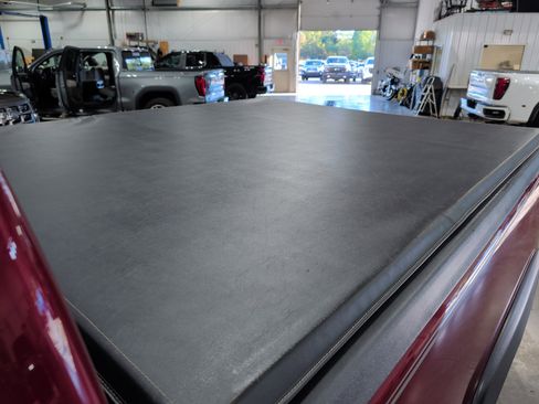 Used 2004 Chevrolet Silverado 2500 LS w/ Snow Plow Prep Package image 7
