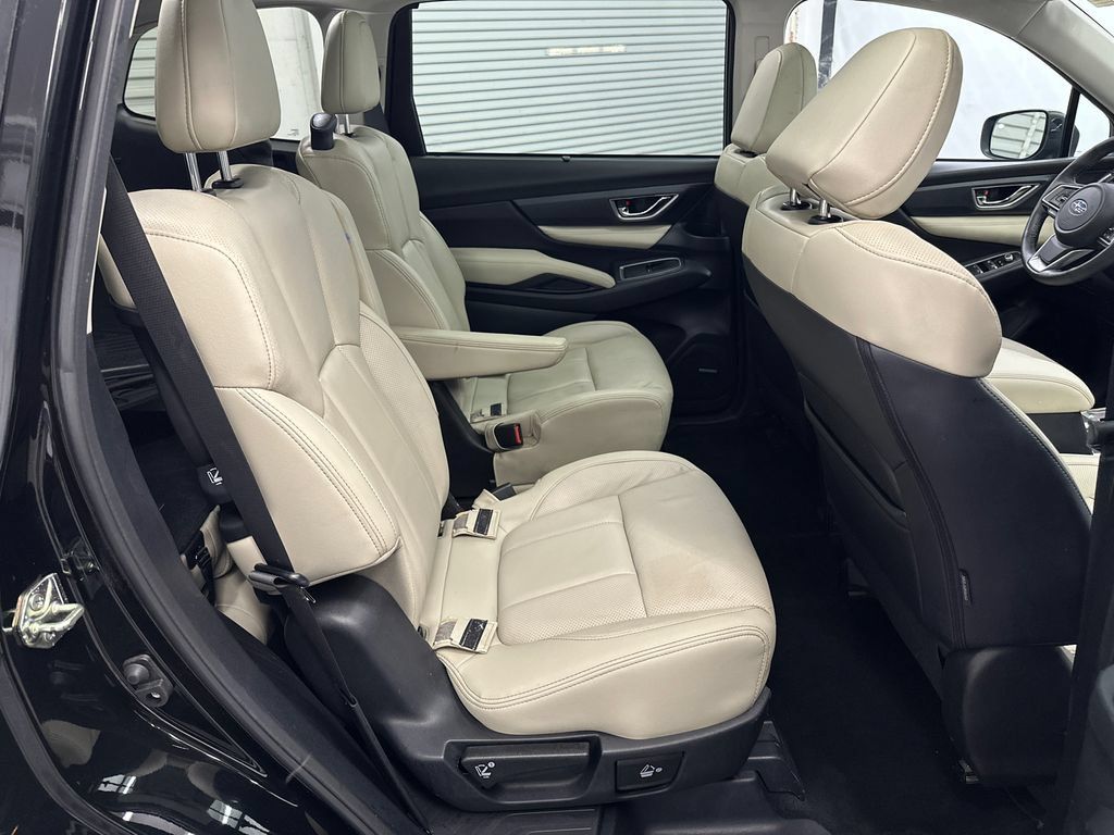 Used 2020 Subaru Ascent Limited w/ Technology Package AWD/4WD image 17
