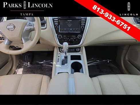Used 2018 Nissan Murano Platinum w/ Cargo Package FWD image 13