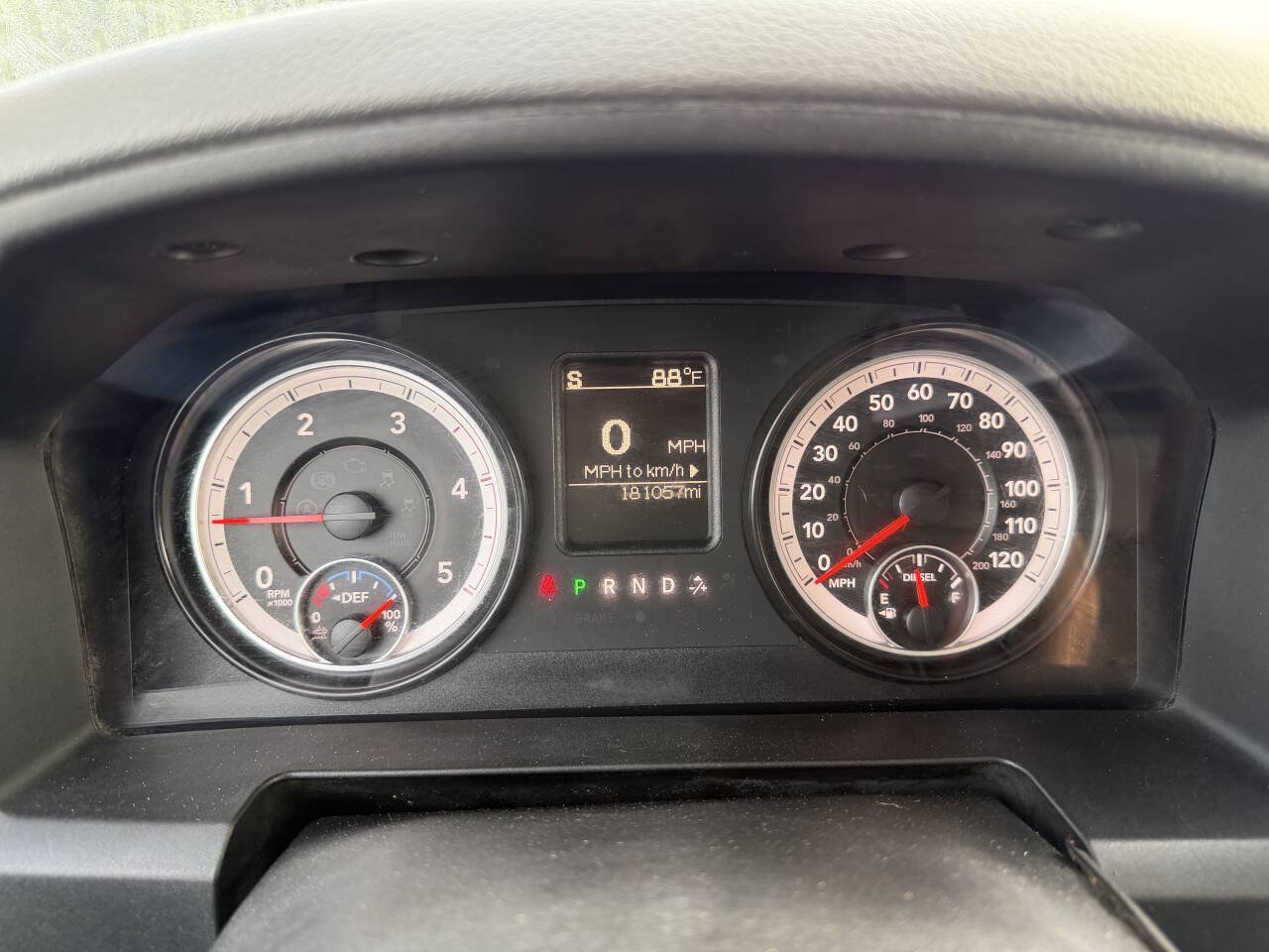 Used 2015 RAM 3500 Tradesman w/ Chrome Appearance Group AWD/4WD image 10