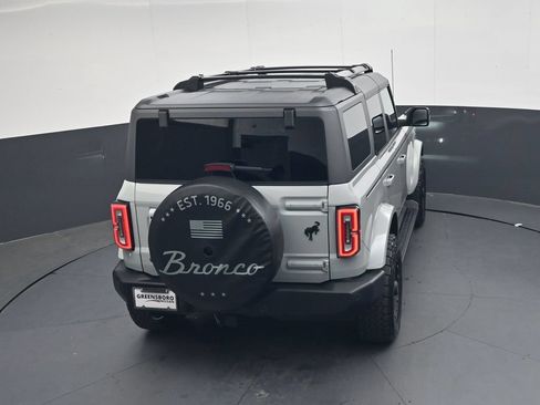 Used 2024 Ford Bronco Outer Banks AWD/4WD image 36