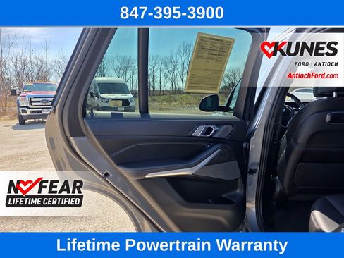 Used 2024 BMW X5 xDrive40i w/ Premium Package image 18
