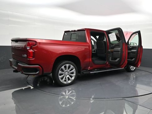 Used 2020 Chevrolet Silverado 1500 High Country w/ Technology Package image 31