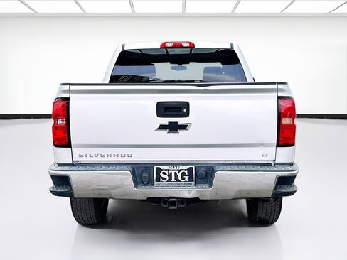 Used 2018 Chevrolet Silverado 1500 LT w/ All Star Edition RWD image 5