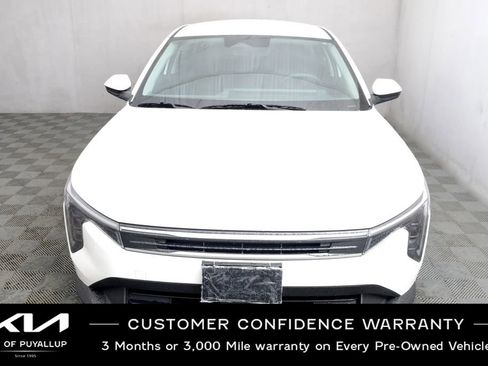 Certified 2025 Kia K4 LXS image 2