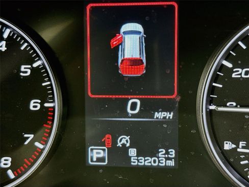 Used 2023 Subaru Outback Premium AWD/4WD image 2