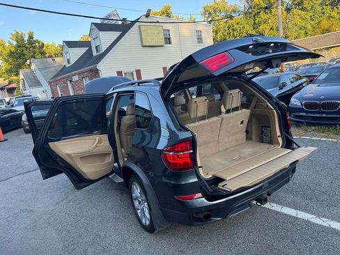 Used 2011 BMW X5 xDrive35i w/ Technology Pkg image 3