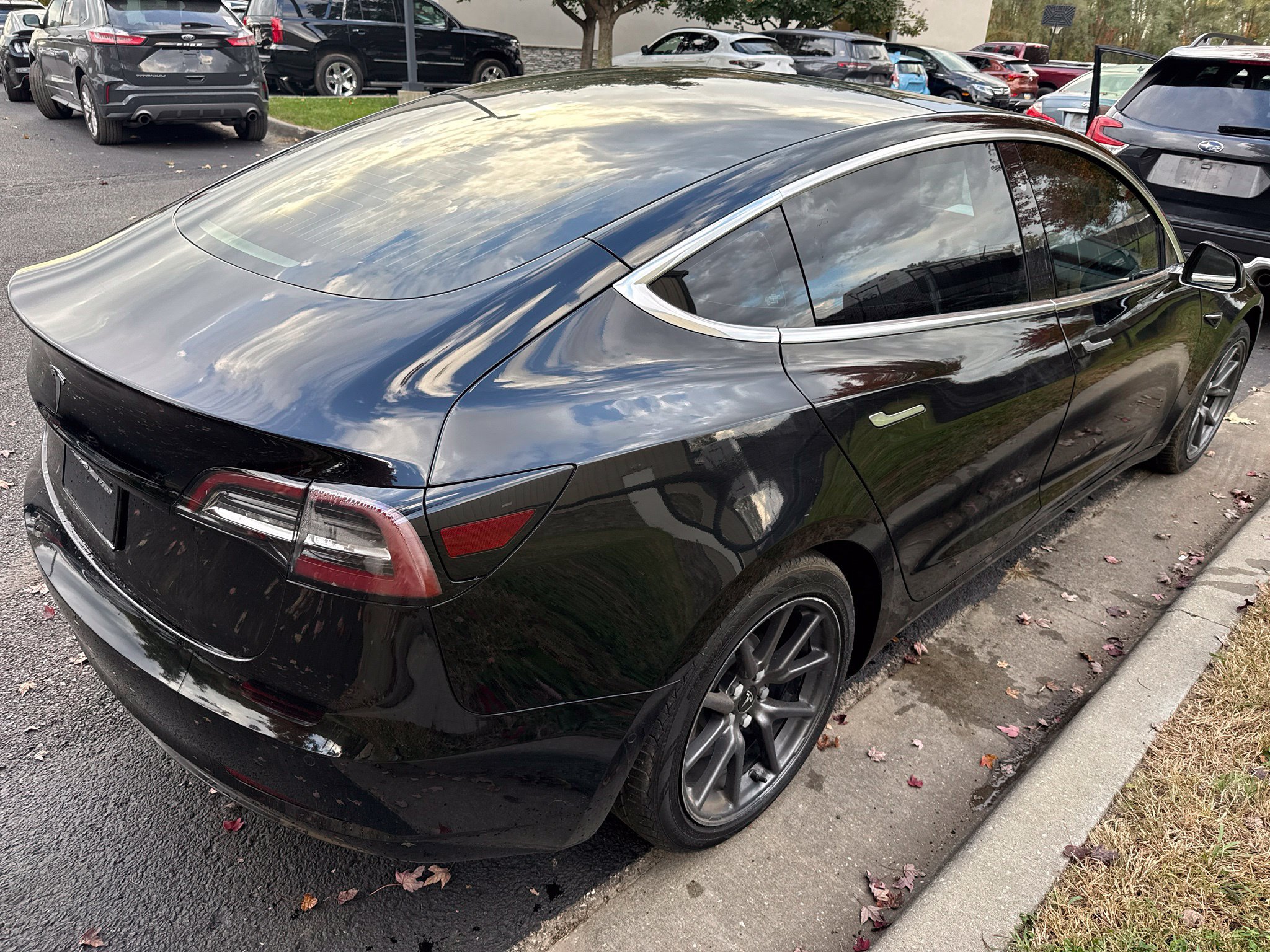 Used 2020 Tesla Model 3 Standard Range Plus RWD image 5