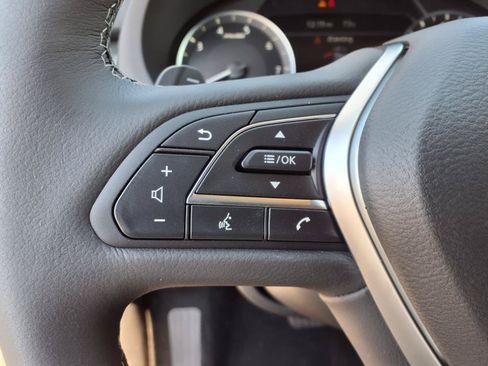 Used 2024 INFINITI QX50 Luxe w/ Cargo Package FWD image 16