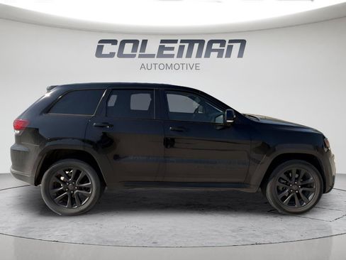 Used 2018 Jeep Grand Cherokee High Altitude AWD/4WD image 6