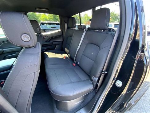 Used 2024 Chevrolet Colorado LT w/ LT Convenience Package AWD/4WD image 23