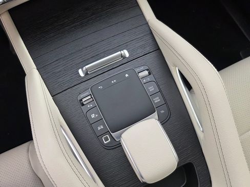 New 2026 Mercedes-Benz GLE 350 4MATIC image 17