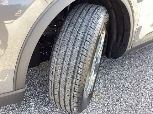 New 2025 Ford Escape ST-Line w/ Equipment Group 301A image 19