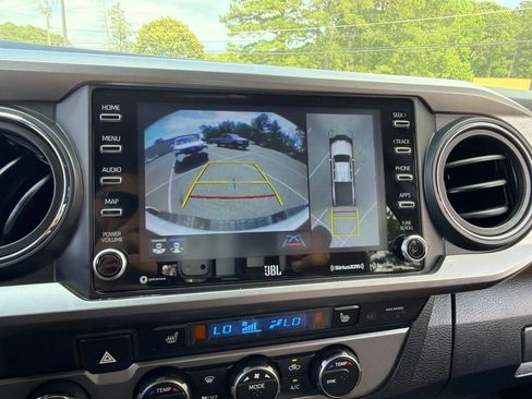 Used 2023 Toyota Tacoma Limited AWD/4WD image 11