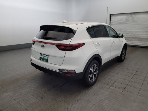 Used 2020 Kia Sportage LX AWD/4WD image 9