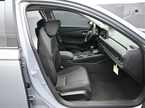 New 2025 Honda Accord SE image 20