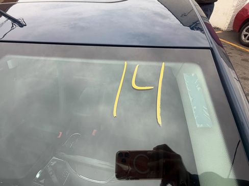 Used 2018 Volkswagen Passat 2.0T SE image 32