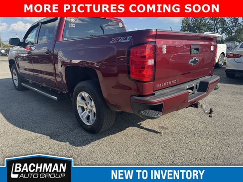 Used 2017 Chevrolet Silverado 1500 LT w/ All Star Edition AWD/4WD image 5