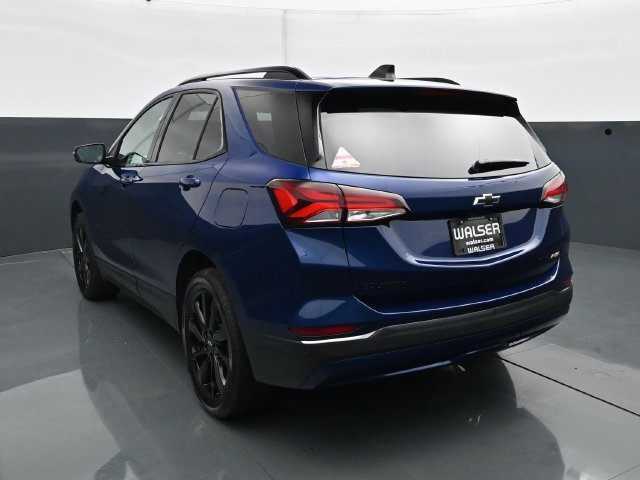 Used 2022 Chevrolet Equinox RS w/ RS Leather Package AWD/4WD image 5