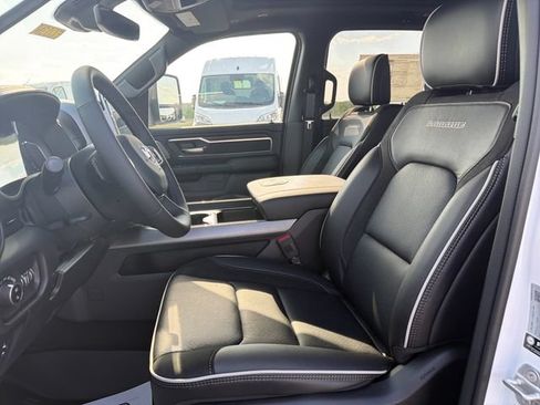 New 2026 RAM 1500 Laramie AWD/4WD image 15