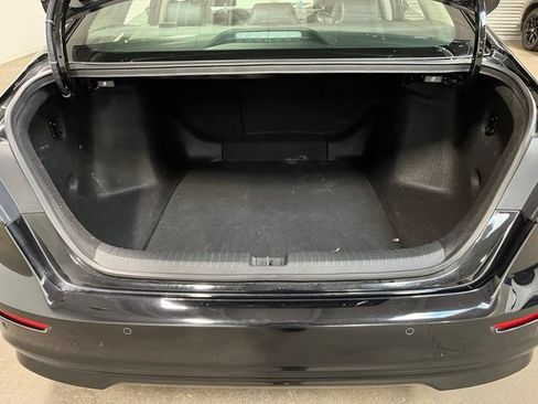 Used 2024 Honda Accord Touring image 16