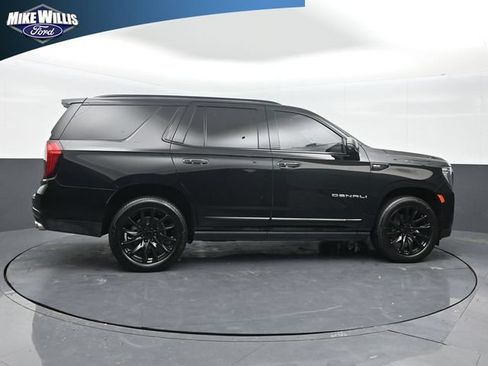 Used 2021 GMC Yukon Denali w/ Denali Premium Package RWD image 8