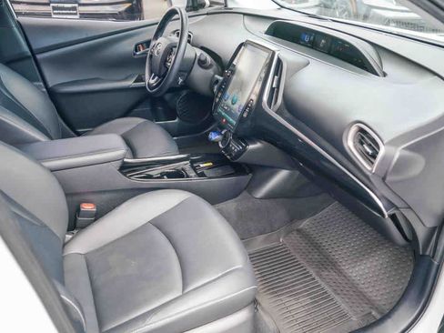 Used 2021 Toyota Prius Prime Limited w/ Carpet Mat Package (TMS) FWD image 14