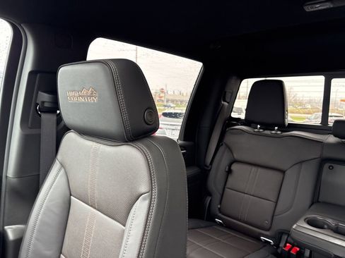 New 2026 Chevrolet Silverado 2500 High Country w/ High Country Premium Package AWD/4WD image 34