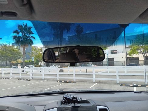 Used 2012 Nissan Frontier SV RWD image 19