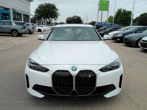 Used 2023 BMW i4 eDrive40 w/ Premium Package RWD image 3