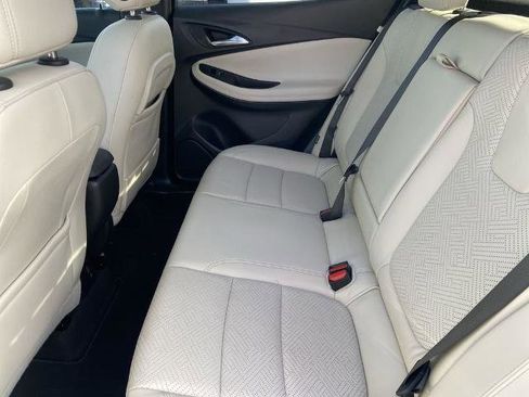 Used 2020 Buick Encore GX Essence w/ Experience Buick Package image 22