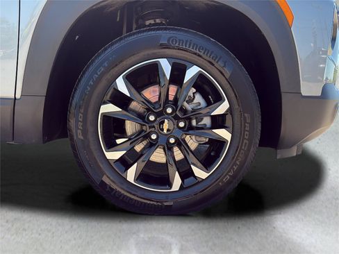 Used 2023 Chevrolet TrailBlazer LT w/ Convenience Package AWD/4WD image 28