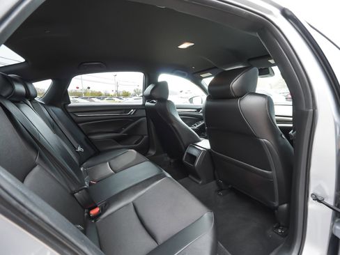 Used 2020 Honda Accord Sport image 37