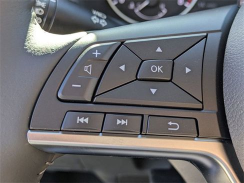 New 2025 Nissan Sentra SV w/ SV Premium Package image 17