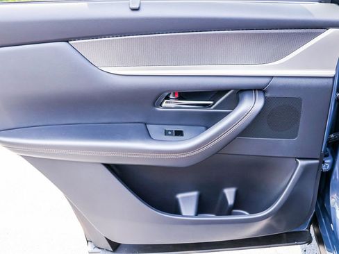 New 2025 MAZDA CX-70 Plug-In Hybrid w/ Premium Pkg image 38