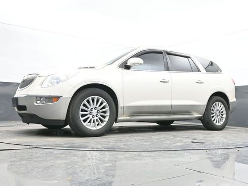 Used 2010 Buick Enclave CXL image 43