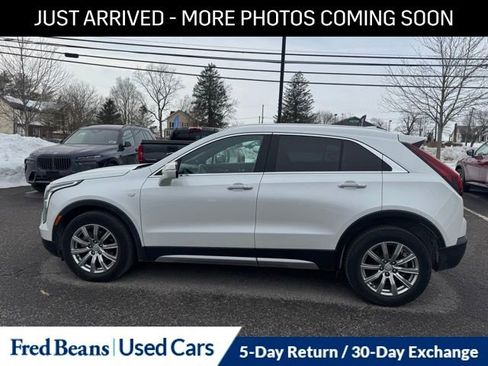 Used 2022 Cadillac XT4 Premium Luxury w/ Driver Awareness Package image 4