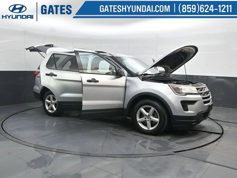 Used 2018 Ford Explorer Base image 54