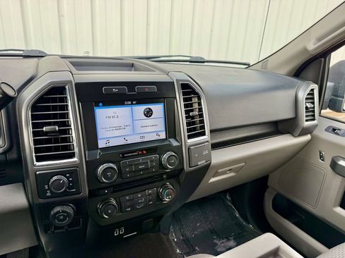 Used 2016 Ford F150 XLT w/ Equipment Group 302A Luxury image 18