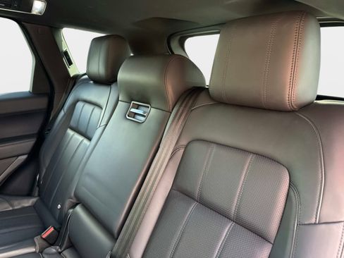 Used 2020 Land Rover Range Rover Sport HSE Dynamic image 36