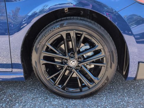 Used 2026 Toyota Camry SE FWD image 11